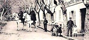 1017- Miliana - Boulevard d'Isly et la Gendarmerie2